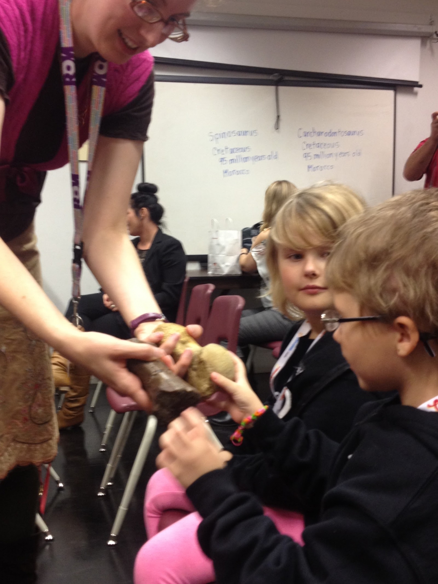 Hands-on activity with bones at the Children’s Miracle Network Program at the ROM