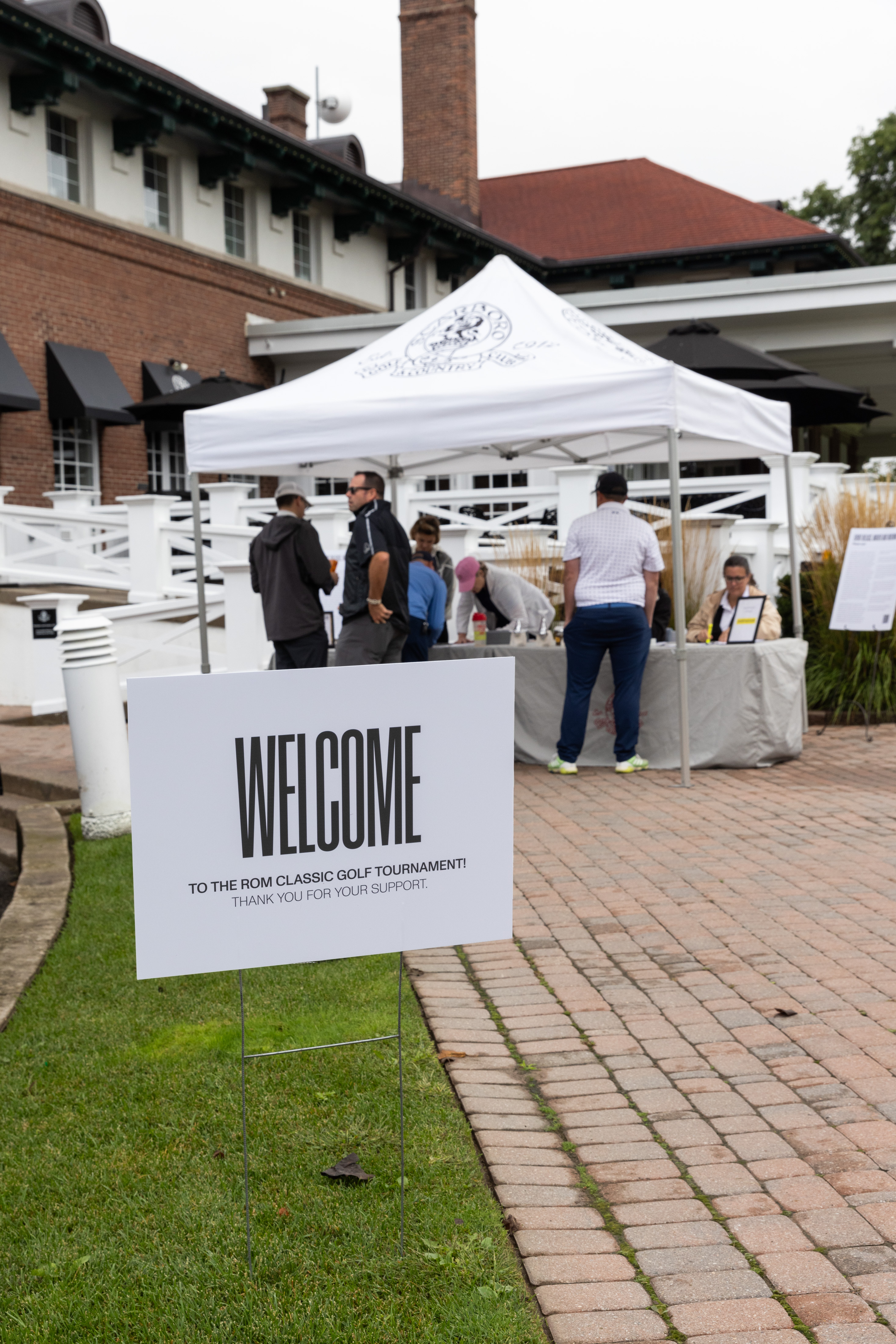 Welcome sign for the 8th Annual Golf Classic 