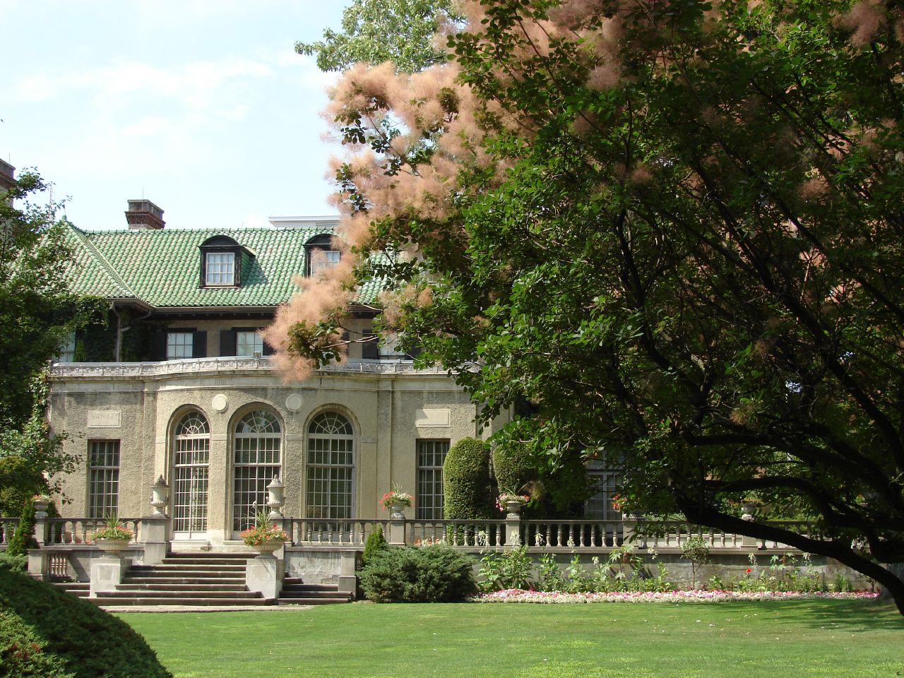 Parkwood Estate and Gardens