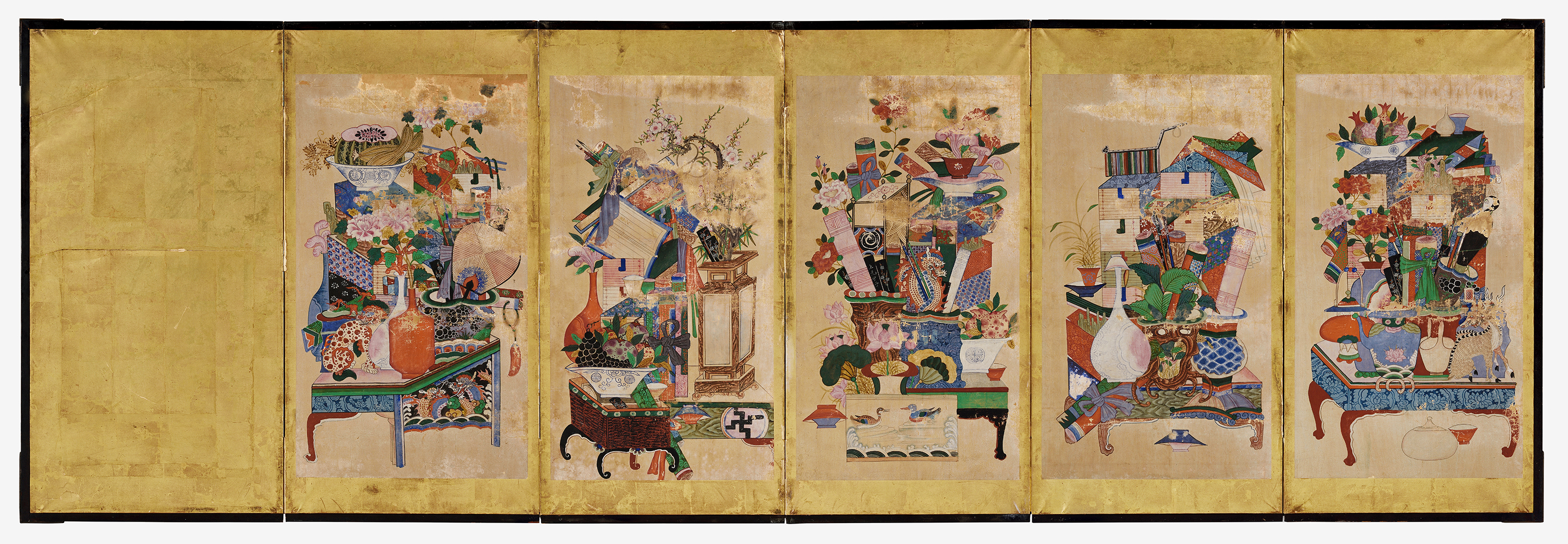 Late 19th century Joseon Dynasty Korean six-panel folding screen with image of stationary utensils, 995.38.1. © ROM and Gift of Mary Anne and Chris Miller.