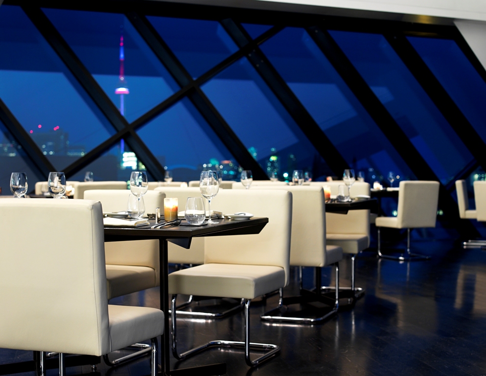 c5 Lounge located at Royal Ontario Museum.