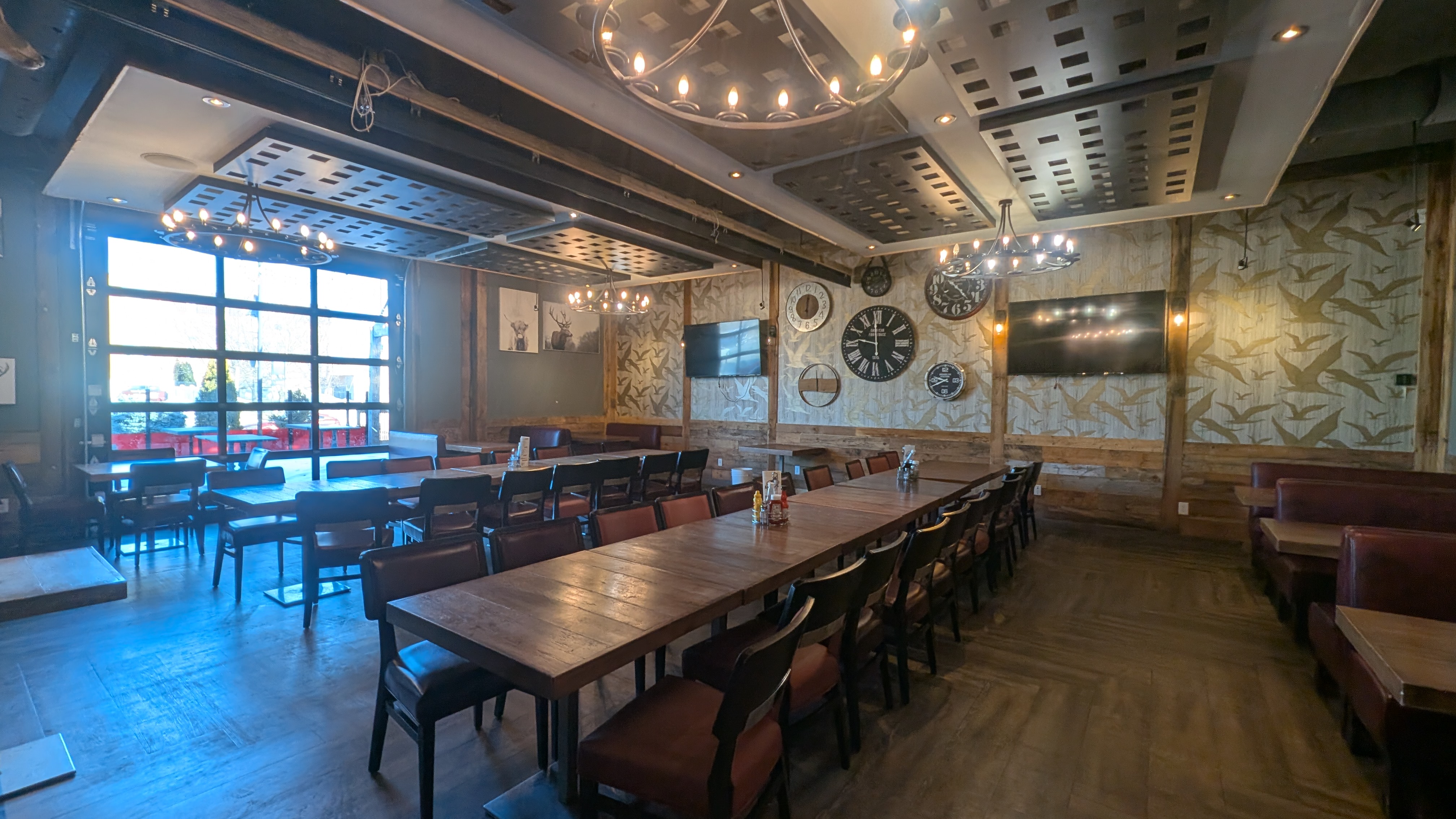 Mick & Angelo's Eatery and Bar, © C. Chandran, 2026.