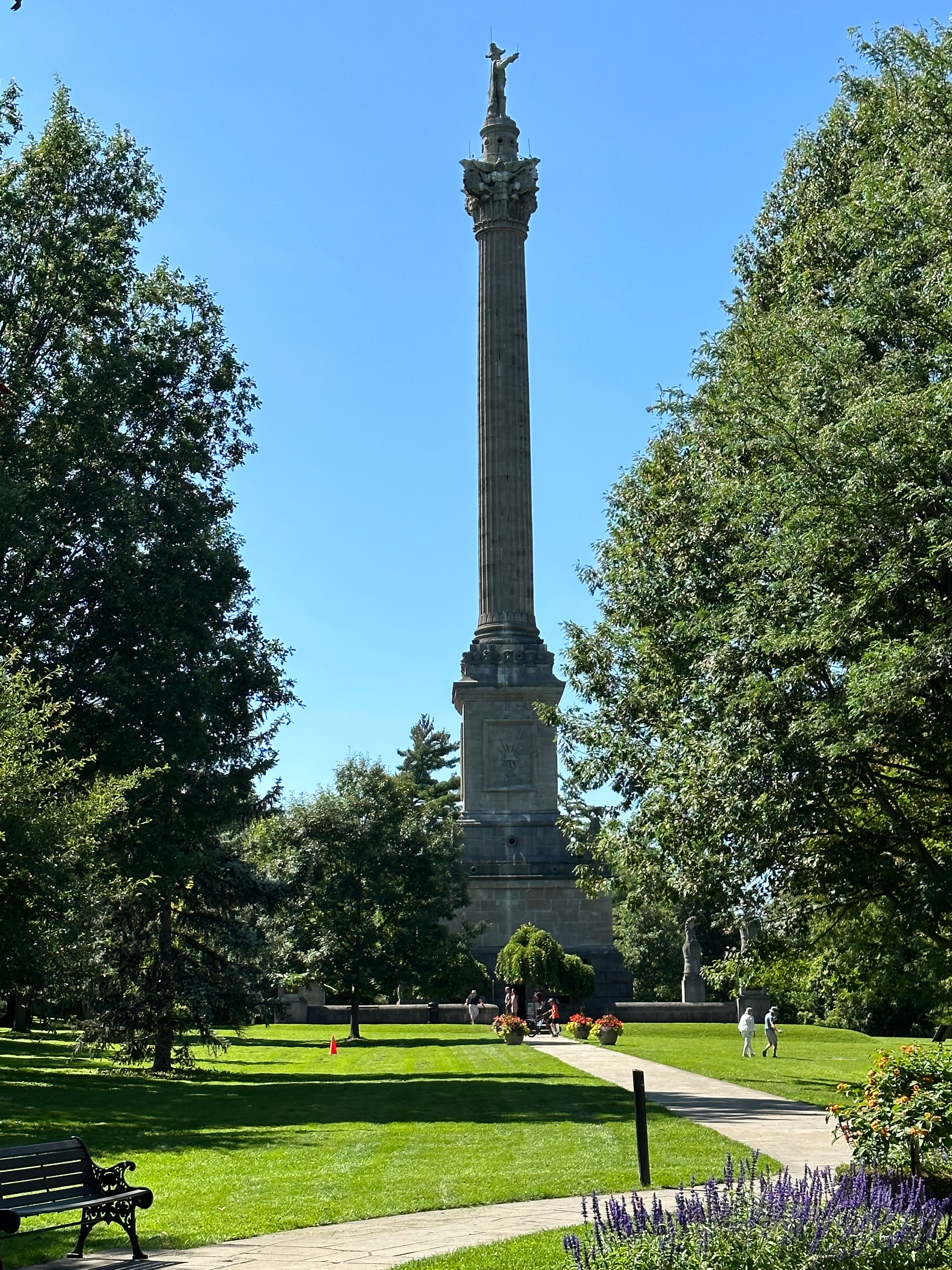Brock’s Monument, Queen’s Heights, © C. Chandran.