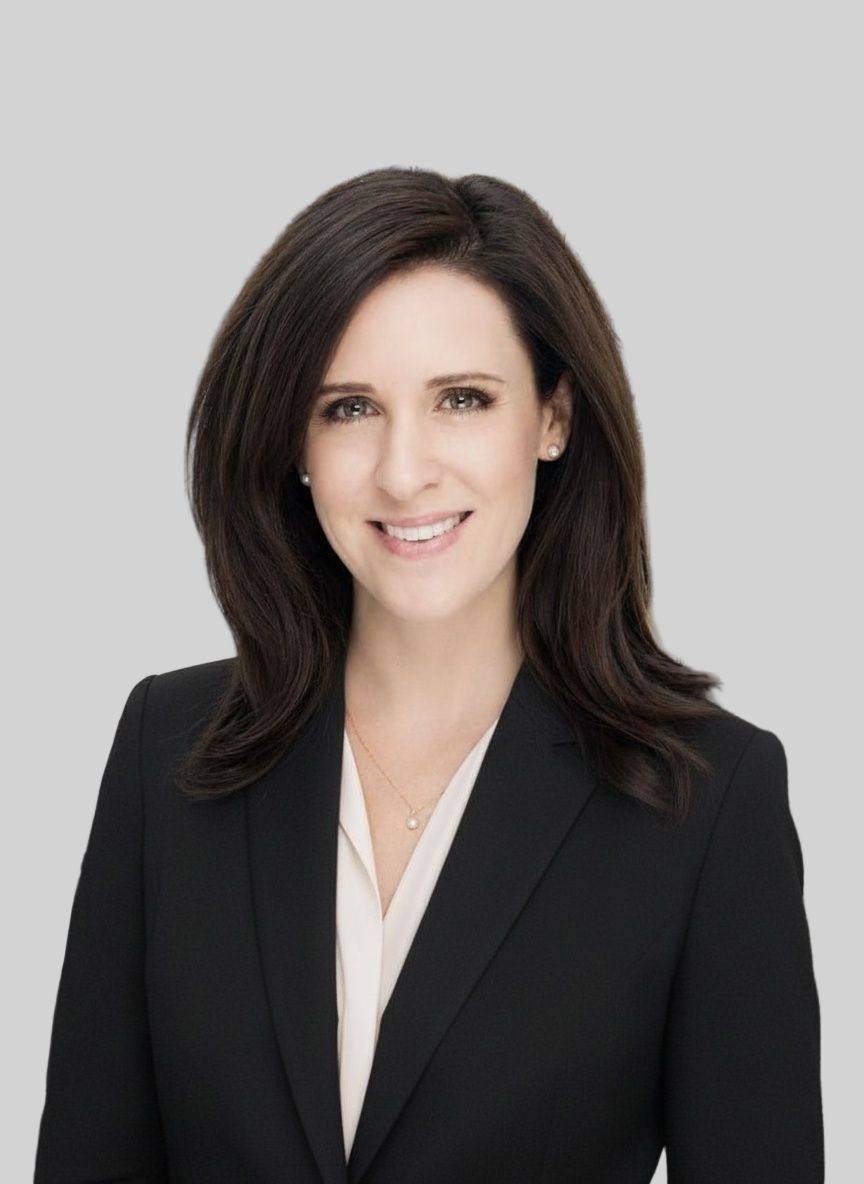 Caitlin Coull Headshot
