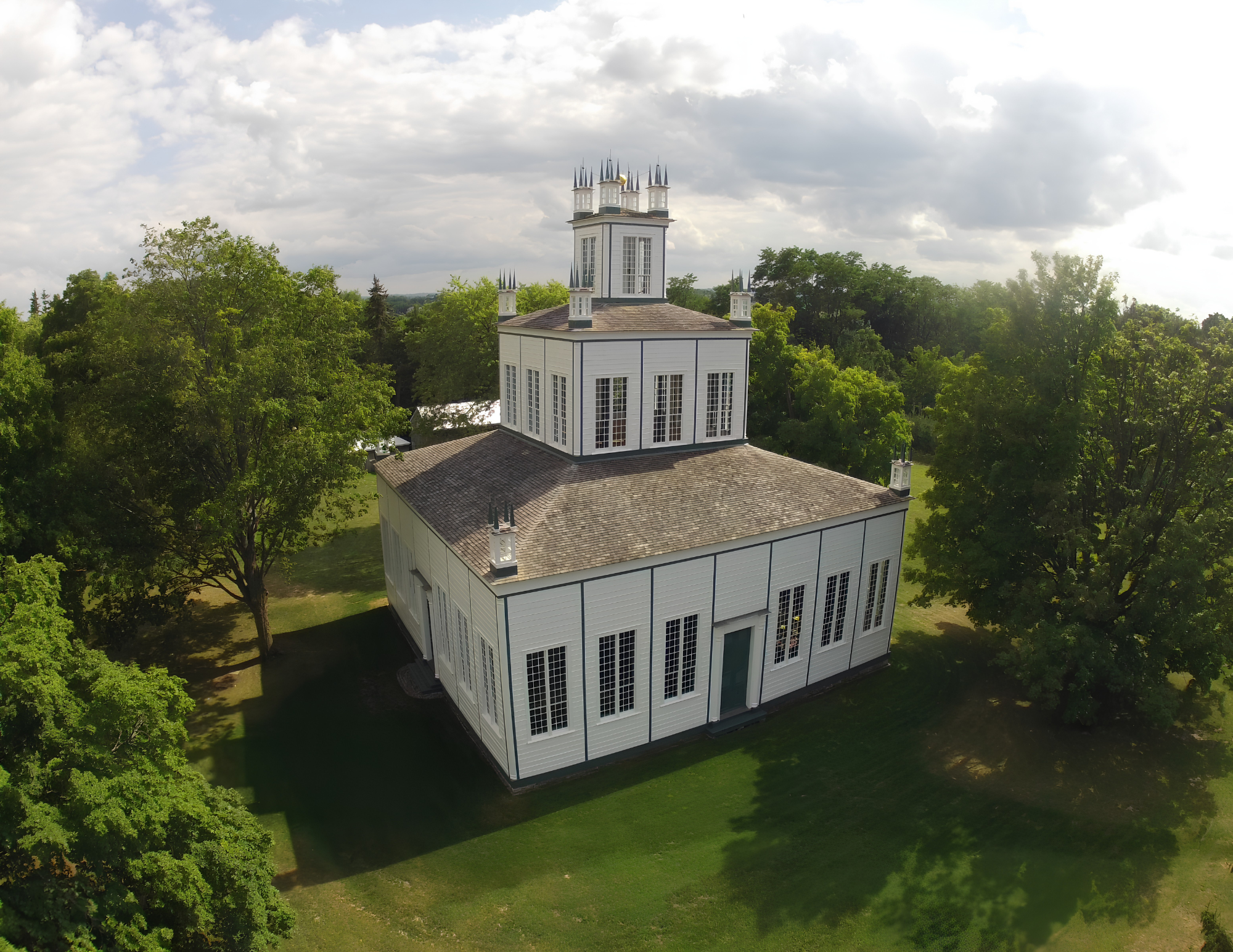 Aerial Sharon Temple © Sharon Temple