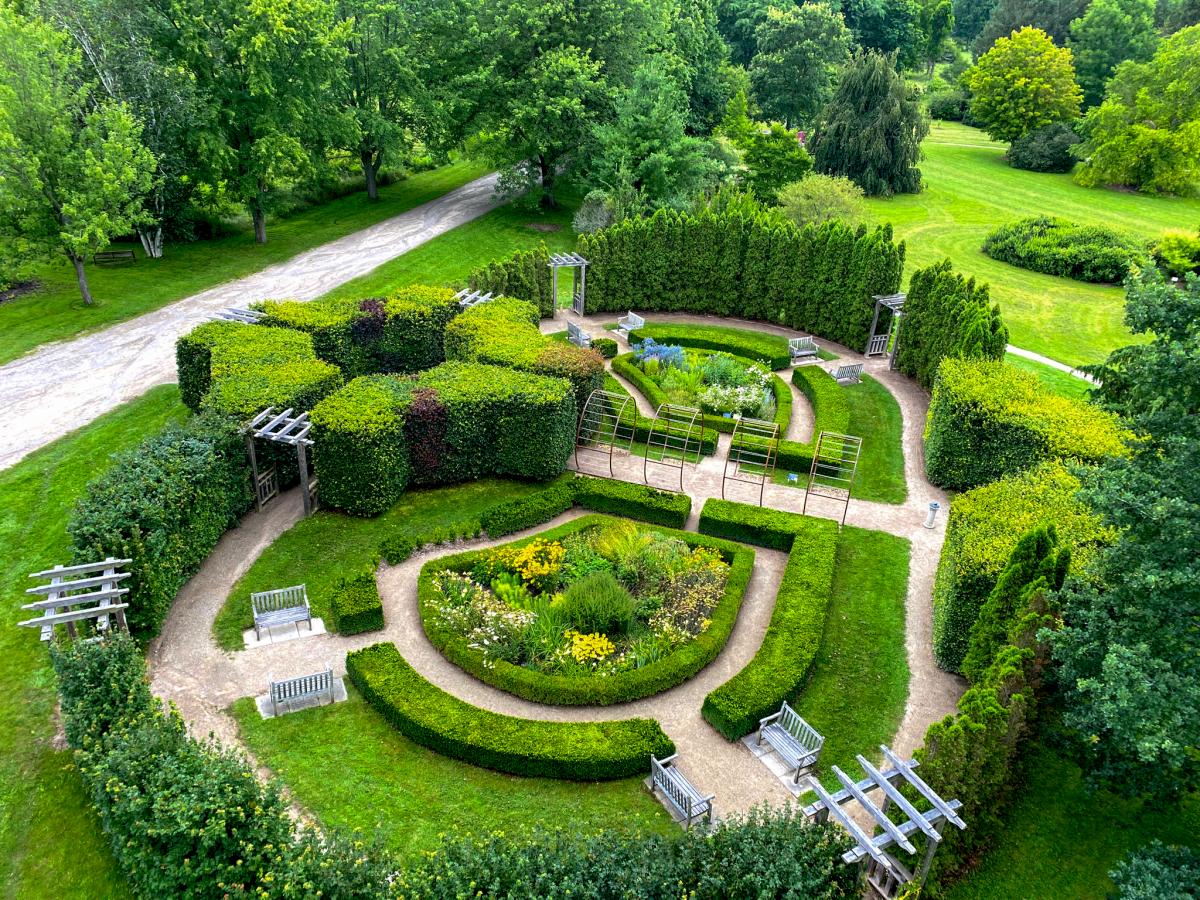 English Garden © The Arboreteum