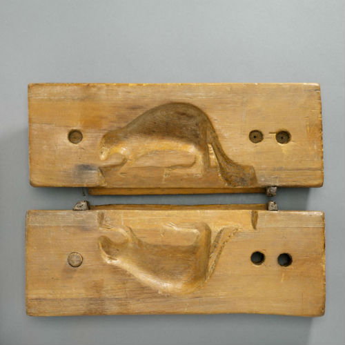 Maple Sugar Mould (Pine), Quebec, circa 1900. ROM2006_6480_2.jpg