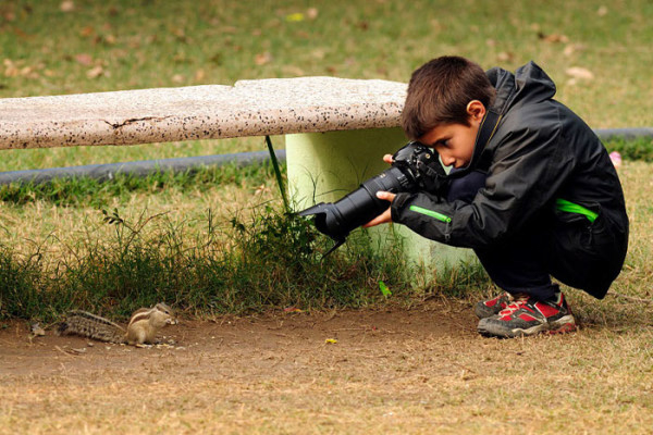 Carlos Perez Naval in India photographing wildlife