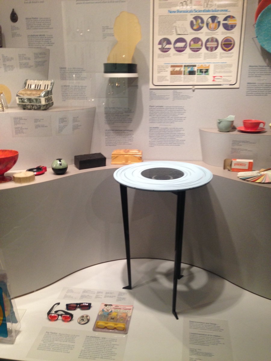 image of table in gallery display
