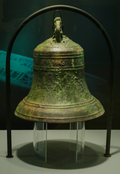 A cast of the bell from HMS Erebus found on the first dive to the ship. It is currently on display at the Royal Ontario Museum. Photo by Jeff Dickie