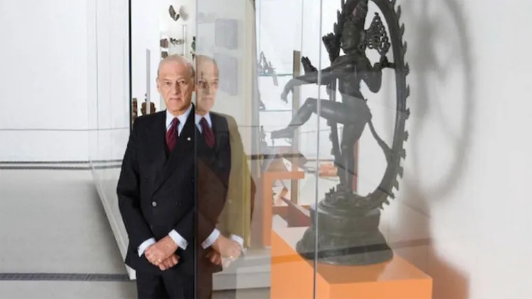Chistopher Ondaatje at ROM