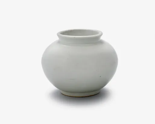 White Porcelain Jar 백자 호, Korea, early 20th century, 983.146.6.