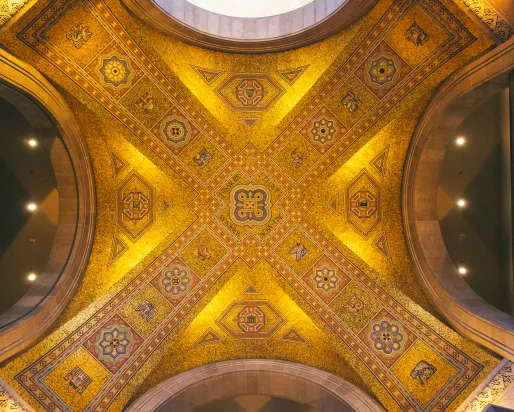 Image of the golden rotunda ceiling at ROM