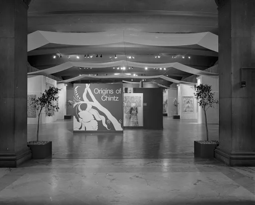 Vue de l'exposition "Les origines du chintz".
