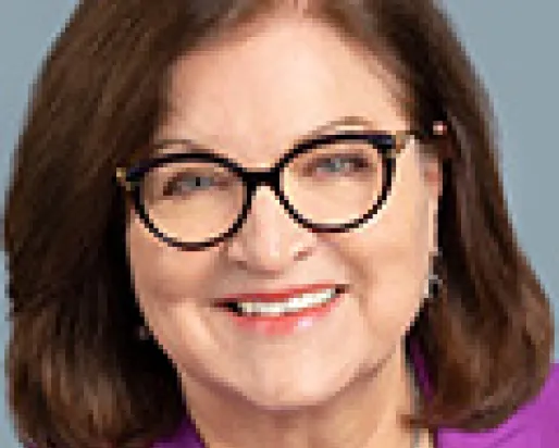 Anna Kennedy headshot
