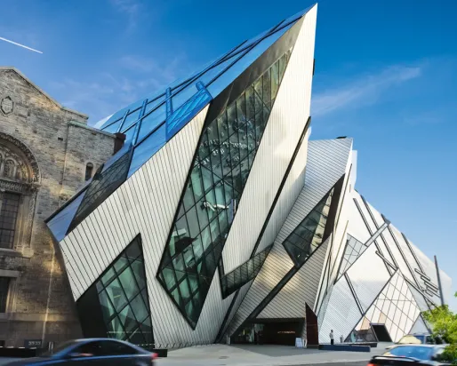 ROM Crystal facing Bloor St.
