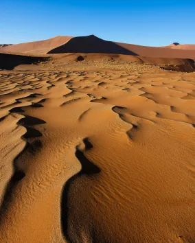 Sunrise at Sossusvlei © Andy Bitterer.