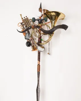 Dzikamunhenga 5, 2022 Mixed Media 170 x 92 x 67 cm 66 7_8 x 36 1_4 x 26 3_8 in