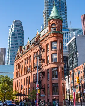 Thin building in the foreground