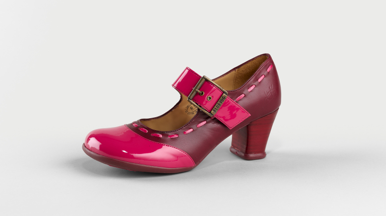 Shoe, Dr. Henry Limited Edition, 2020, John Fluevog (1948- ), designer. Patent leather. Image ©ROM.
