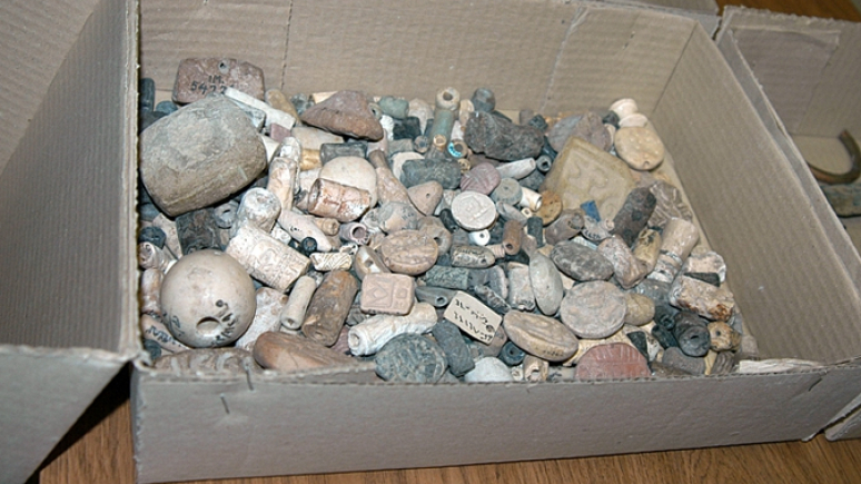 Selection of objects in a box.