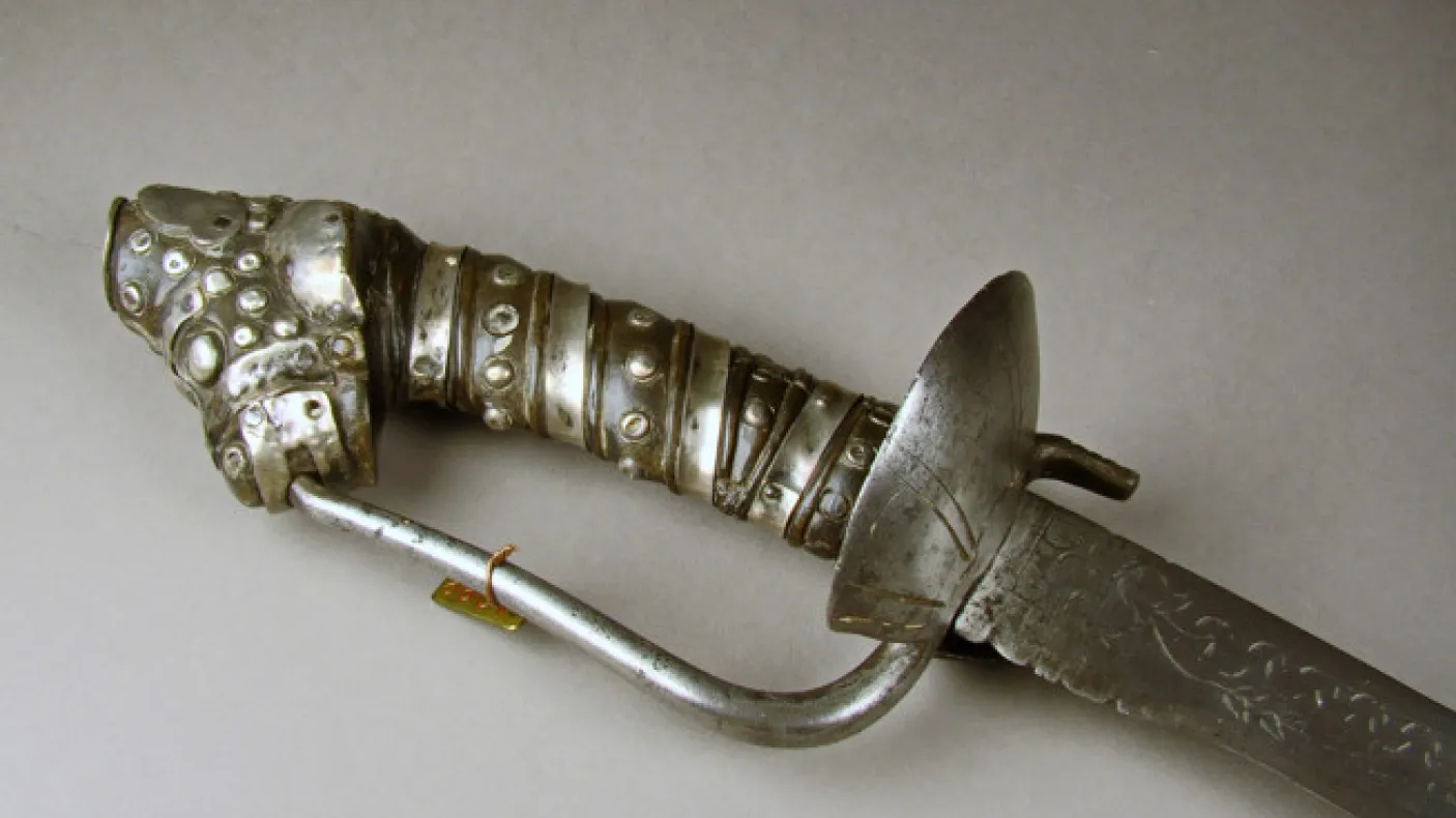 17-18th century Filipino sword #927.59.47 (photo W.C. Pratt)
