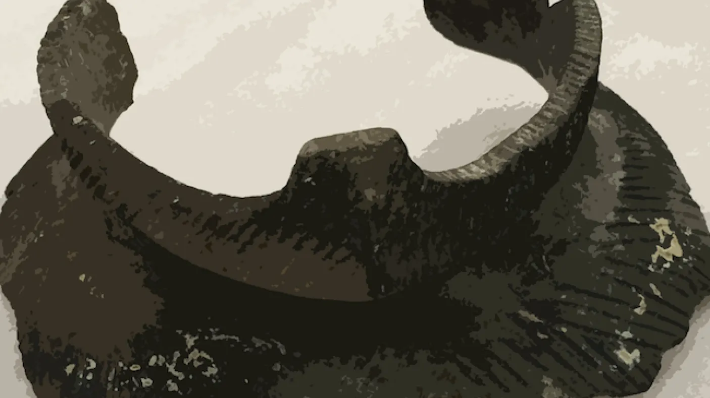 17th-century Huron pot
