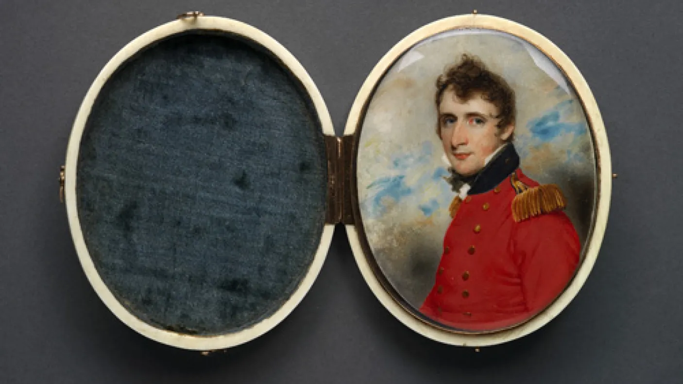 Portrait d'un homme en uniforme militaire