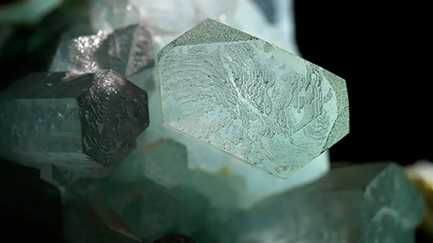 Aquamarine and Muscovite in Quartz
