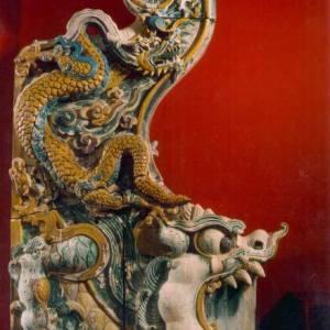 Roof ridge finial of a dragon, moulded earthenware with glaze.