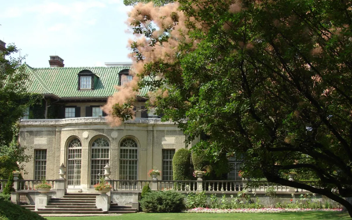 Parkwood Estate and Gardens