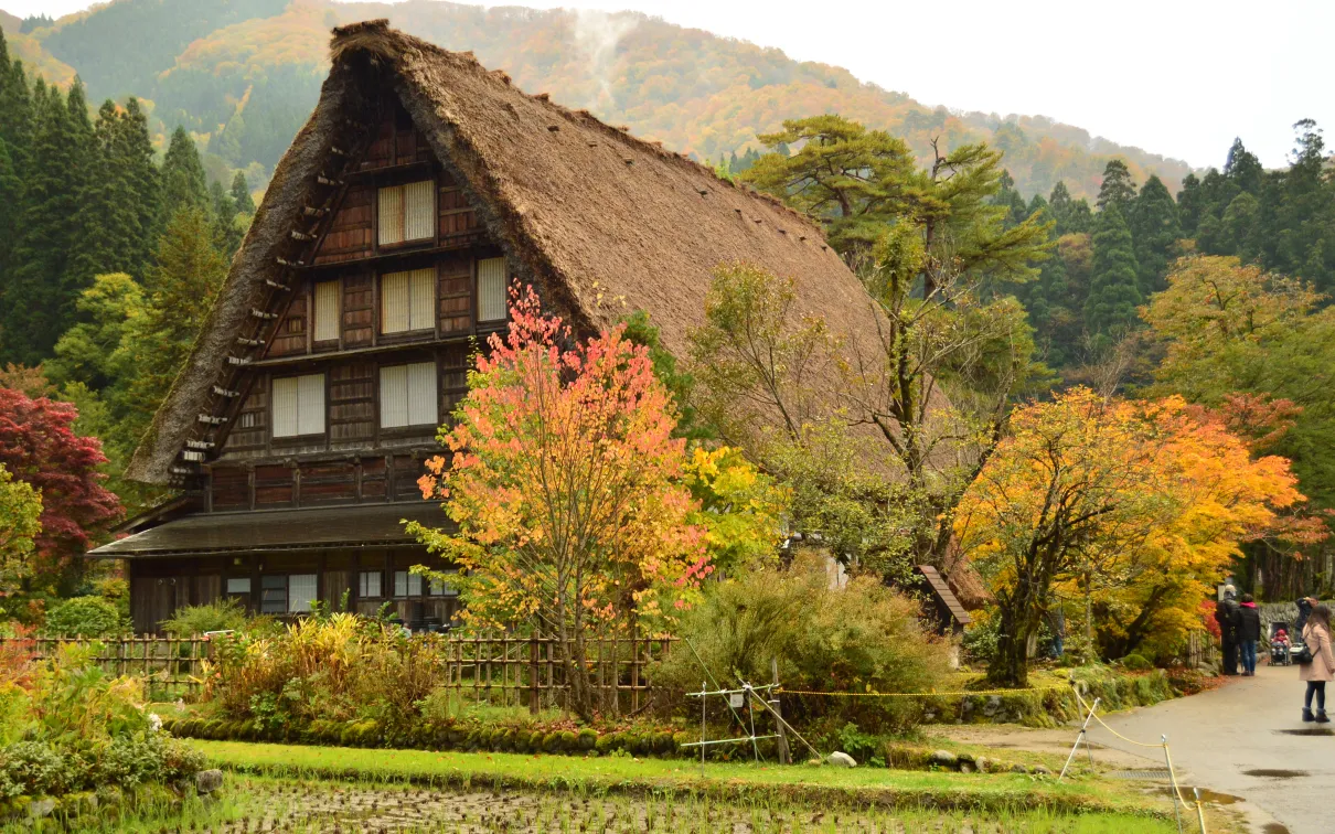 A farmhouse, Shirakawa-go, Japan. © Miguel Romay, 2016. 