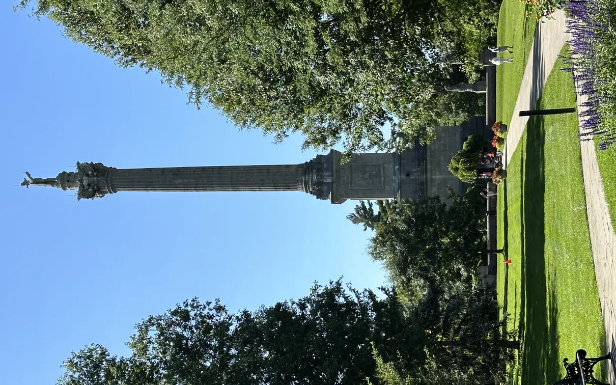 Brock’s Monument, Queen’s Heights, © C. Chandran.