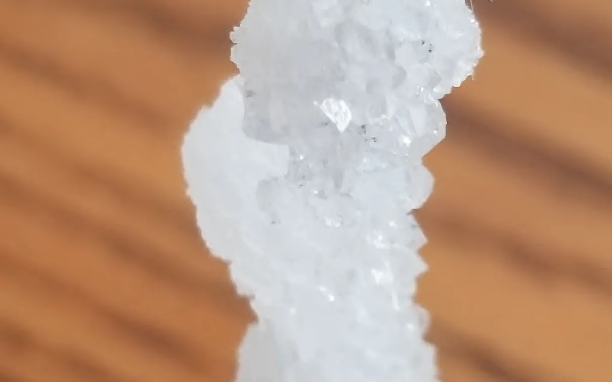 White sugar crystals
