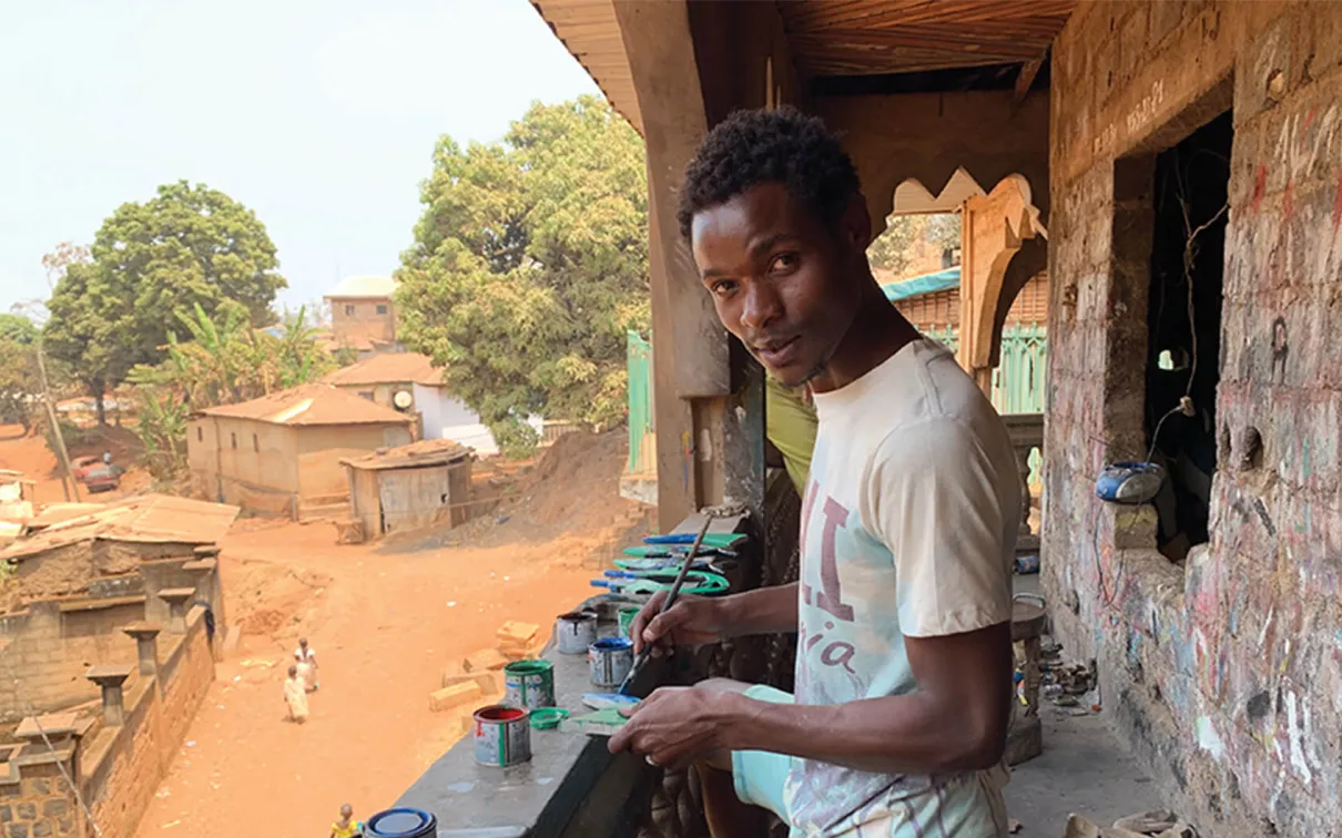 Apprentice working in Amadou Feou’s workshop. Njinka Quarter. Foumban. February 2020.
