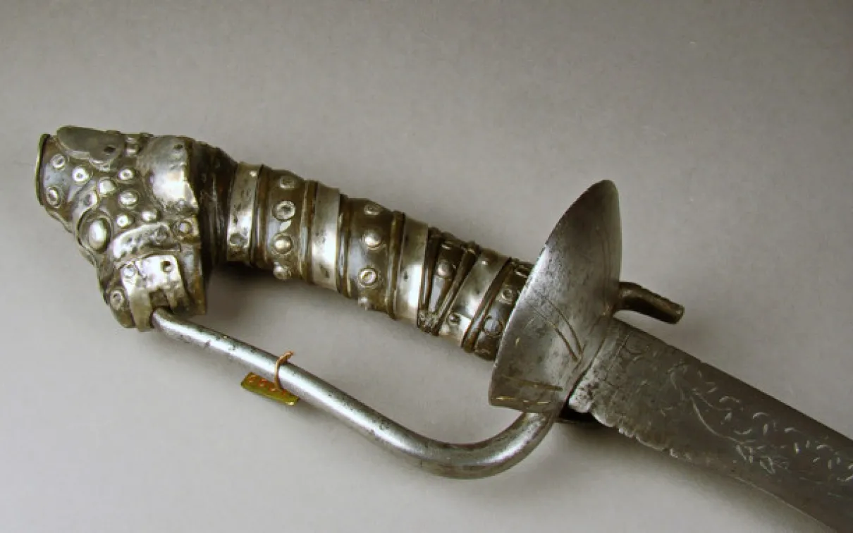 17-18th century Filipino sword #927.59.47 (photo W.C. Pratt)
