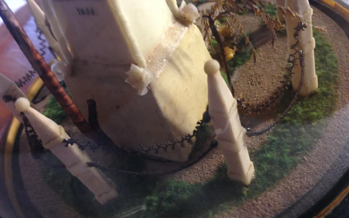 detail of hair memorial
