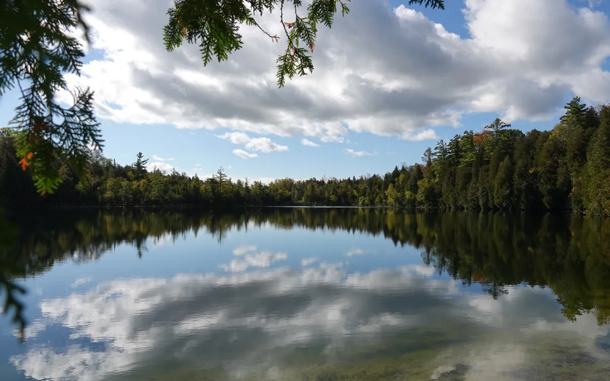 Lac Crawford
