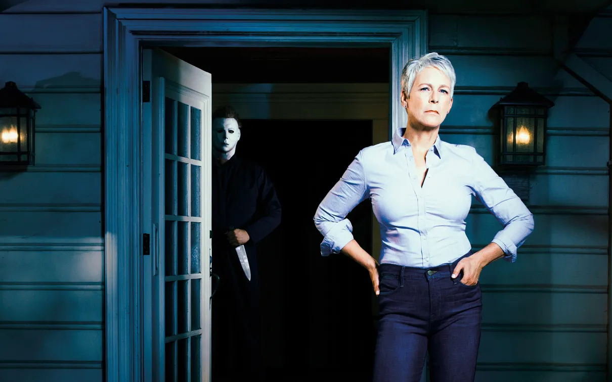 Jamie Lee Curtis in Halloweentown.