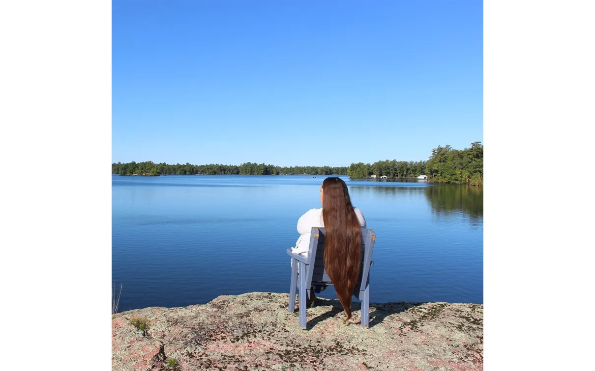 leslie_looks_out_at_lovesick_lake