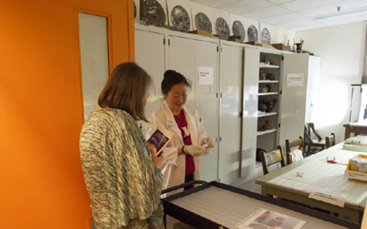 ROM Revealed - Greek & Roman Lab
