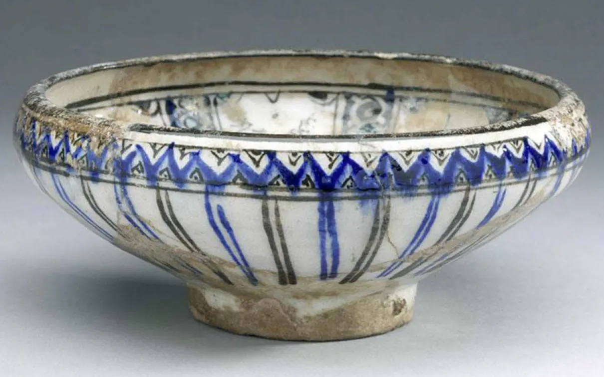 Bowl with geometric interlace pattern.