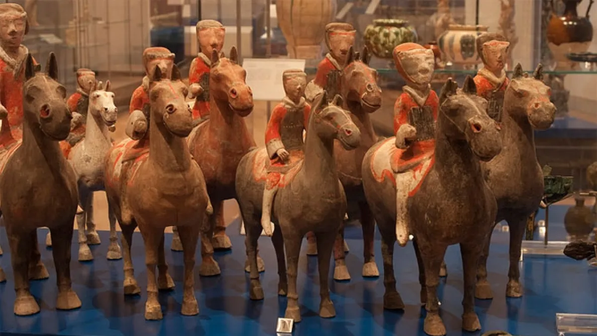 Cheval Et Guerrier En Bois Fait Main - Armée En Terre Cuite - Sculpture Unique - Neuf