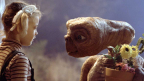 Projection de film pour les familles: E.T. l’Extraterrestre présenté par les Activités du ROM (16 juin)