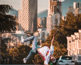 Phil Wizard doing a break dance move