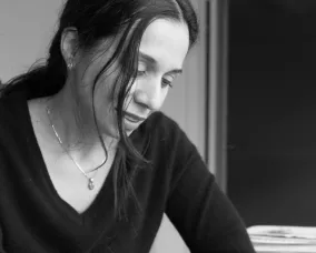 Shiva Ahmadi, né en Iran, 1975, Photo gracieuseté de Haines Gallery, San Francisco, et de l'artisteÂ